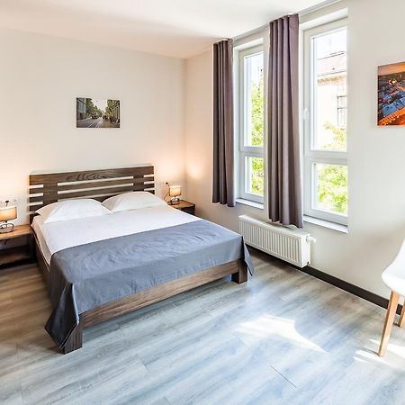 Central Park Apartments Lviv Luaran gambar